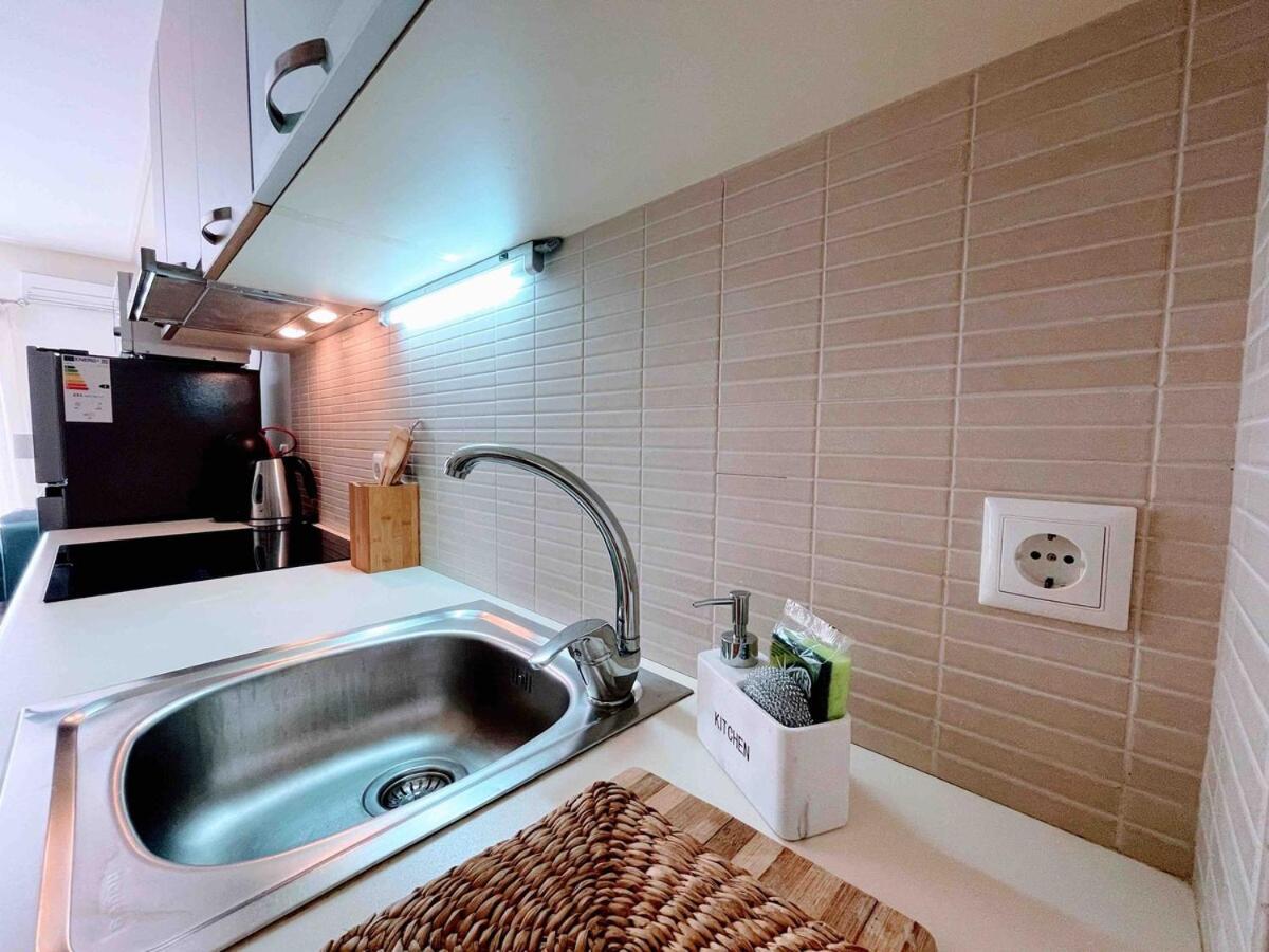 Annamaria Sea Side View Studio- 25M From The Beac Плакиас Екстериор снимка